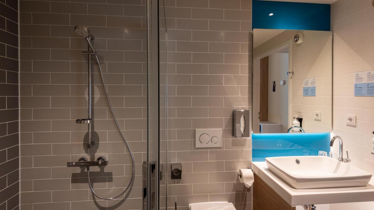 Holiday Inn Express - Munich North By Ihg Екстериор снимка