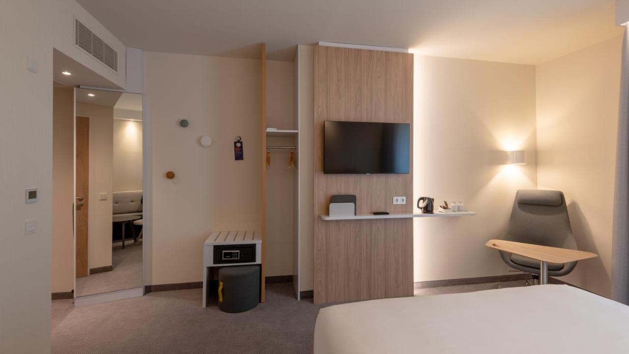 Holiday Inn Express - Munich North By Ihg Екстериор снимка